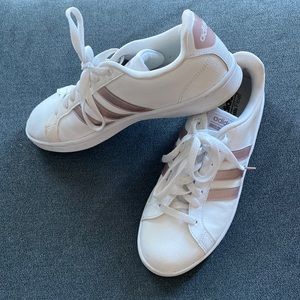 Adidas 3 Pink Stripes Tennis Shoes